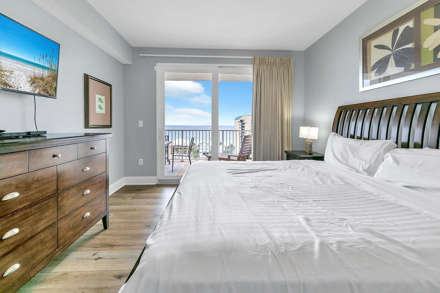 Laketown Wharf 801 By Emerald Coast Retreats Panama City Beach