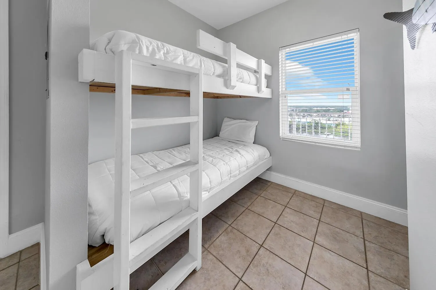 Holiday home Laketown Wharf 801 By Emerald Coast Retreats Panama City Beach United States