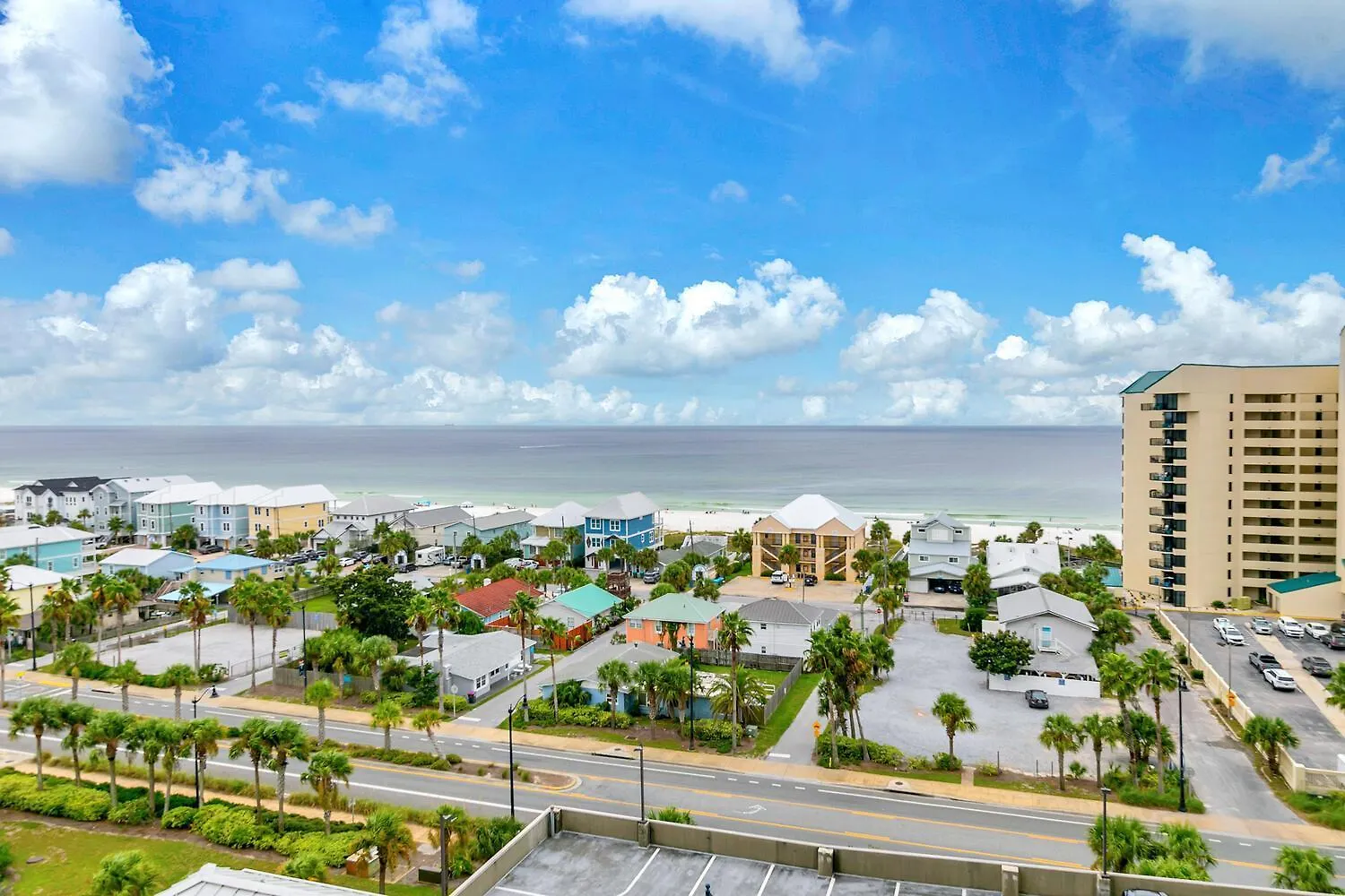 Holiday home Laketown Wharf 801 By Emerald Coast Retreats Panama City Beach